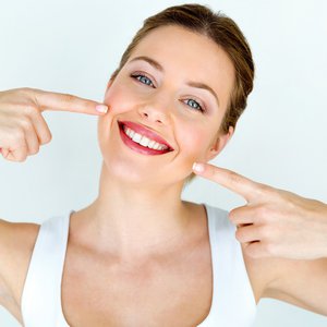 Как ухаживать за зубами? Следуйте этим 6 правилам, чтобы избежать проблем